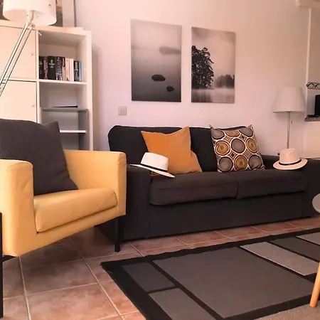 Estudio Paradero بلايا ذي لاس أميريكاس